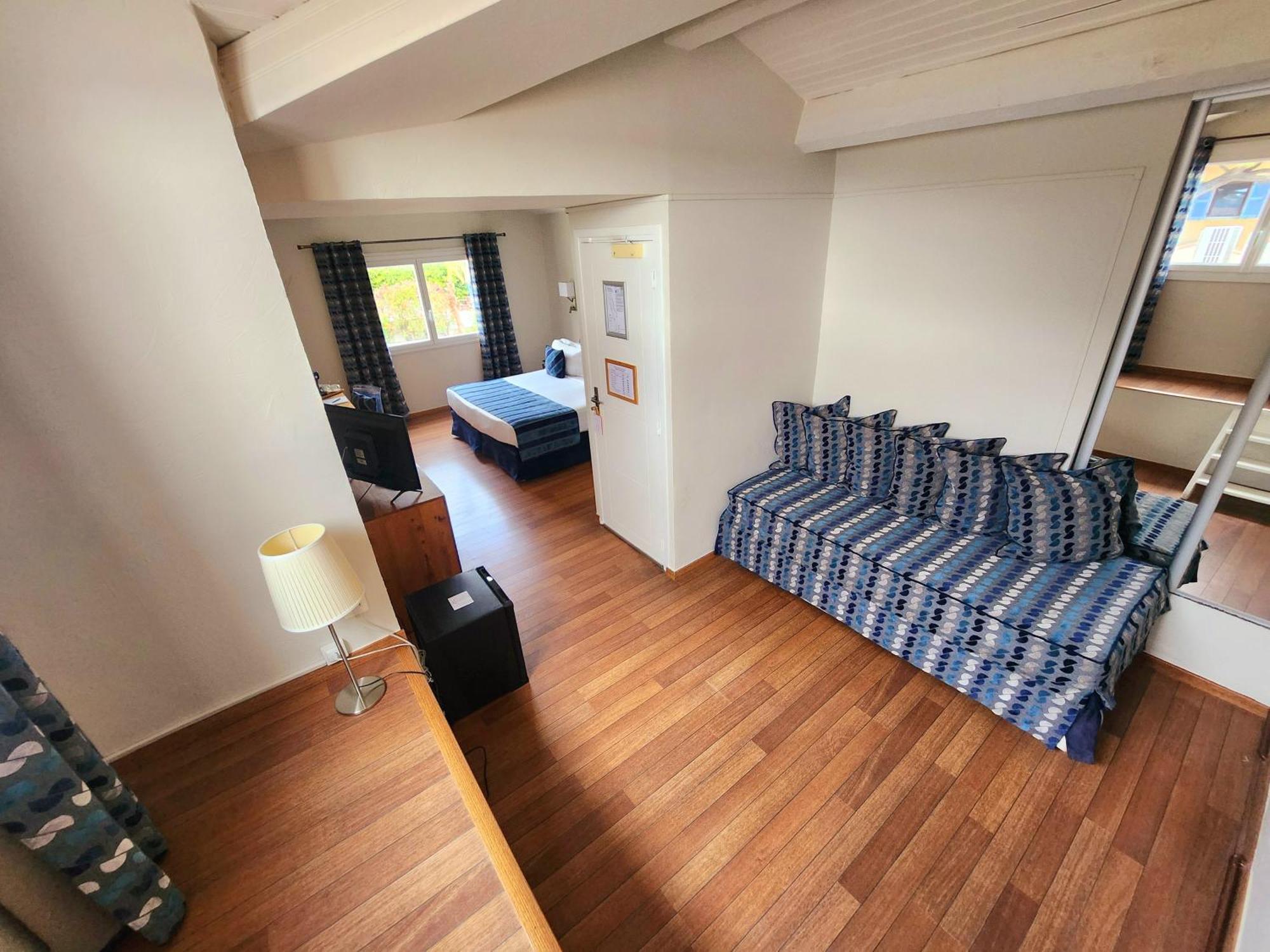 Hotel La Belle Aurore