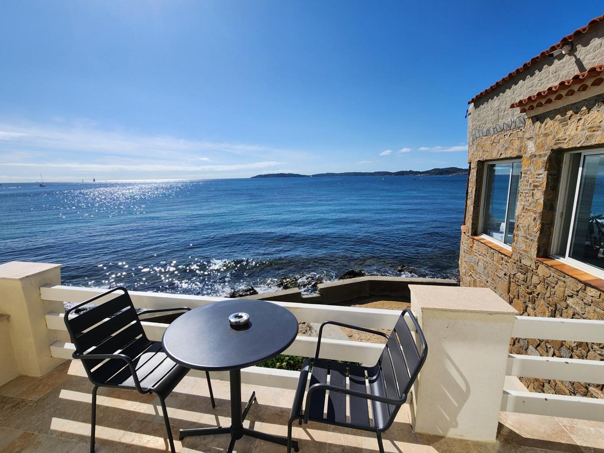 Hotel La Belle Aurore 4*
